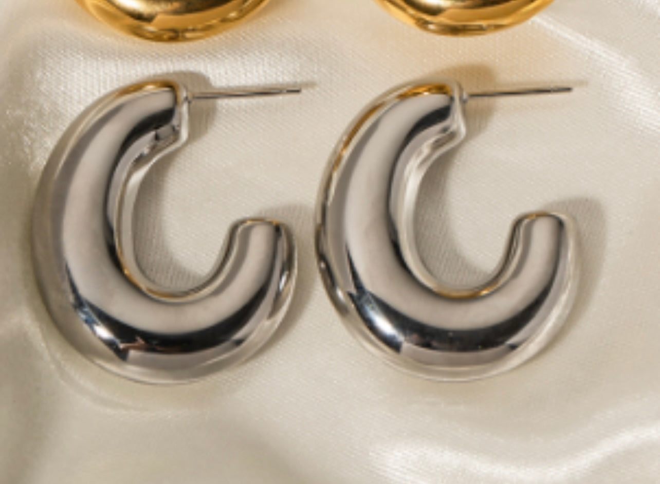 Leading Lady Earrings